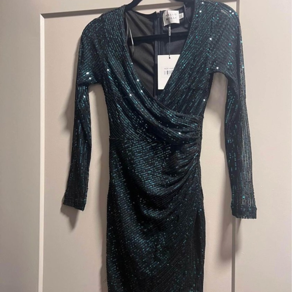 Dark green sequin long sleeve mini dress